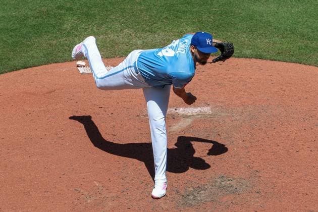 MLB, Baseball Herren, USA 2025: Red Sox Vs Royals MAY 11 May 11, 2025: Kansas City Royals relief pitcher Steven Cruz (64) pitches against the Boston Red Sox during the seventh inning at Kauffman Stadium in Kansas City, MO. David Smith CSM (Credit Image: Â David Smith Cal Media) Kansas City Mo United States of America EDITORIAL USE ONLY Copyright: xx ZUMA-20250511_zma_c04_080.jpg DavidxSmithx csmphotothree382781
