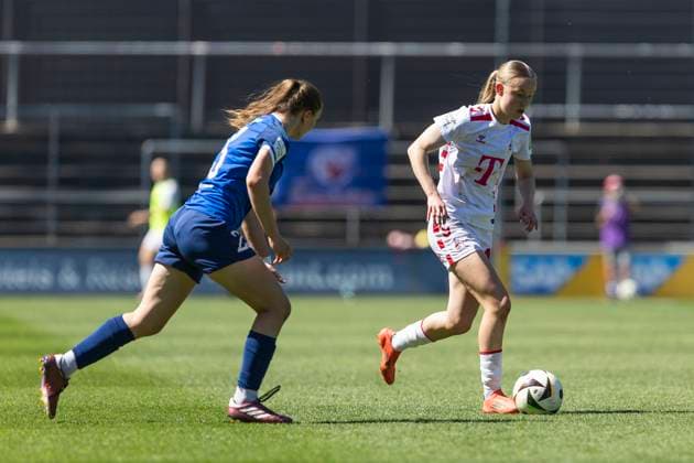 Google Pixel Frauen Bundesliga 1 FC Köln 1 FFC Turbine Potsdam, 11 05 2025 Maria Almasri 1 FFC Turbine Potsdam, 23 , Carlotta Imping 1 FC Köln, 14 Google Pixel Frauen Bundesliga, 1 FC Köln 1 FFC Turbine Potsdam, 22 Spieltag, am 11 05 2025, Franz Kremer Stadion, Köln DFB regulations prohibit any use of photographs as image sequences and or quasi video Copyright: xBEAUTIFULxSPORTS Meuselx