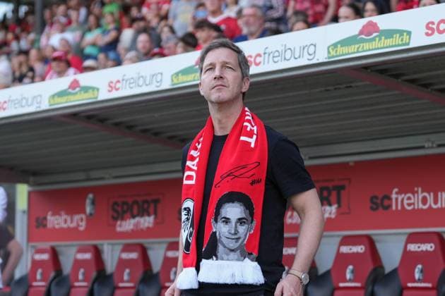 Jochen Saier , Germany, Soccer, GooglePixel Womens Bundesliga, 22 Matchday, 2024 2025, SC Freiburg vs SV Werder Bremen, 11 05 2025, Dreisamstadion, Freiburg, Germany DFB REGULATIONS PROHIBIT ANY USE OF PHOTOGRAPHS AS IMAGE SEQUENCES AND OR QUASI VIDEO Freiburg Dreisamstadion Baden Wuerttemberg Germany Copyright: xArnexAmbergx