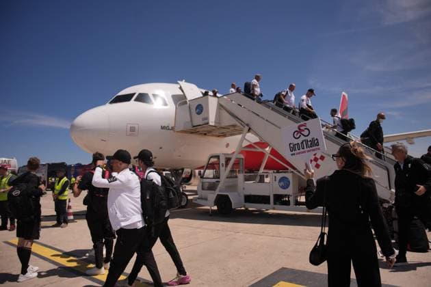 Cyclists and the entire caravan of the cycling race arrived from Tirana witha flight to Brindisi, italy Friday, May 12, 2025. - cycling.  Copyright: xMarcoxAlpozzi LaPressex