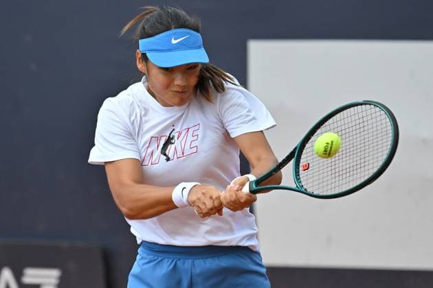 Emma Raducanu during the Internazionali BNL d Italia 2025 at Foro Italico, Italy, May12nd, 2025 Mattia Vian during Internazionali BNL d Italia, International Tennis match in Rome, Italy, May 12 2025  Copyright: xMattiaxVian IPAxSportx xipa-agency.netx xx IPA_57575993 IPA_Agency_IPA57575993