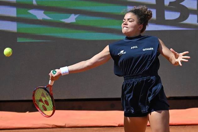 Jasmine Paolini during the Internazionali BNL d Italia 2025 at Foro Italico, Italy, May12nd, 2025 Mattia Vian during Internazionali BNL d Italia, International Tennis match in Rome, Italy, May 12 2025  Copyright: xMattiaxVian IPAxSportx xipa-agency.netx xx IPA_57578270 IPA_Agency_IPA57578270
