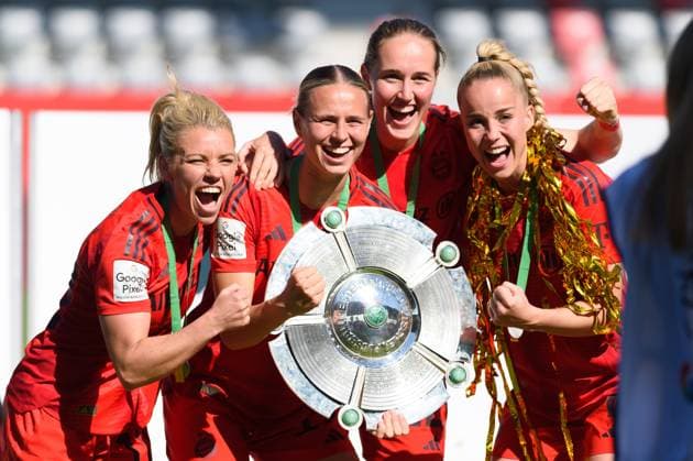 Munich, Germany, May 11th 2025: Linda Dallmann (10 FC Bayern Munich), Klara Bühl Buehl (17 FC Bayern Munich), Sydney Lohmann (12 FC Bayern Munich), Giulia Gwinn (7 FC Bayern Munich) with the Meisterschale championship trophy after the Google Pixel Frauen Bundesliga match between FC Bayern Munich and SGS Essen at FC Bayern Campus, Munich, Germany. (Sven Beyrich SPP) Copyright: xSvenxBeyrich SPPx spp-en-SvBe-20250511-D4S_1614