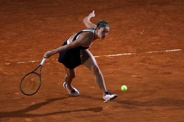 Rome, Italy, italy: Rome, Italy 05 12 2025: Sabalenka Arena BY rank 1 vs Kostyuk Marta UKR rank 27 competing during R16 of the Internazionali BNL d Italia 2025 WTA, Tennis Damen Masters 1000 women s circuit in Rome at the Foro Italico. Rome italy  - ZUMAp169 20250512_zea_p169_972 Copyright: xmarcoxiacobuccix Tennis: WTA Master 1000 Women At The Foro Italico In Rome, Sabalenka Arena (BY) Rank 1 Vs Kostyuk Marta (UKR) Rank 27  - ZUMA0817 0817903474st Copyright: xIMAGO marcoxiacobuccix