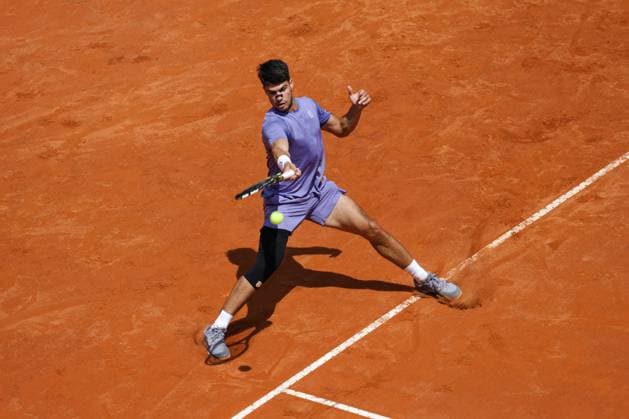 Carlos Alcaraz forehand during Internazionali BNL d Italia, International Tennis match in Rome, Italy, May 12 2025  Copyright: xGiorgioxMaiozzi IPAxSportx xipa-agency.netx xx IPA_57608659 IPA_Agency_IPA57608659