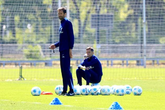 DEU, DFL, 2 FBL Hertha BSC, Training, 13 05 2025, Sportforum, Berlin, DEU, DFL, 2 FBL Hertha BSC, Training, im Bild Cheftrainer Stefan Leitl Hertha BSC Berlin , Co Trainer Andre Mijatovic Hertha BSC Berlin DFL regulations prohibit any use of Photographs as image sequences and or quasi video nordphotoxGmbHx xEngler nph00076