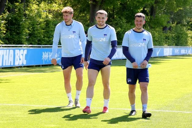 DEU, DFL, 2 FBL Hertha BSC, Training, 13 05 2025, Sportforum, Berlin, DEU, DFL, 2 FBL Hertha BSC, Training, in the picture Marton Dardai Hertha BSC Berlin 31 , Jonjoe Kenny Hertha BSC Berlin 16 , Diego Demme Hertha BSC Berlin 6 DFL regulations prohibit any use of Photographs as image sequences and or quasi video nordphotoxGmbHx xEngler nph00076
