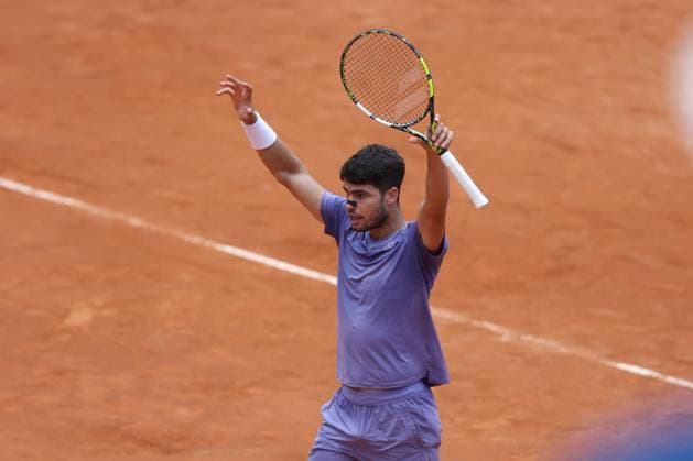 Rome, Italy, italy: Rome, Italy 05 13 2025: Carlos Alcaraz (ESP) rank 3 wins the match against Karen Khachanov rank 24 during the Internazionali BNL d Italia 2025 ATP, Tennis Herren Masters Men s 1000 circuit in Rome at the Foro Italico. Tennis: ATP Master 1000 At The Foro Italico In Rome, Carlos Alcaraz Vs Karen Khachanov  - ZUMAp169 0818038364st Copyright: xmarcoxiacobuccix