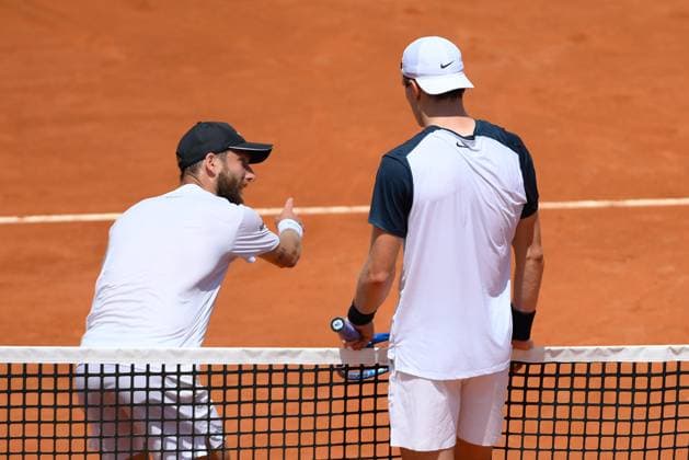 Foto IPP Cavaliere Emiliano. Roma 13 05 2025. Tennis Internazionali d Italia 2025. Nella foto: Corentin Moutet e Jack Draper discutono per un punto. Italy Photo Press - World Copyright italy ITALY  Copyright: xR4924_italyphotopressx