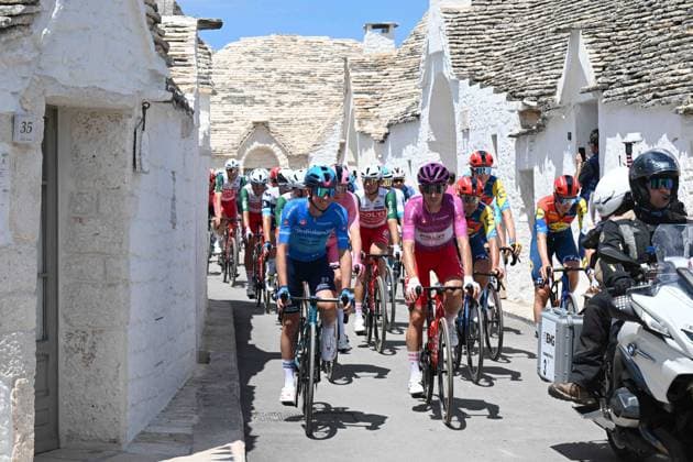 13-05-2025 Giro D italia; Tappa 04 Alberobello - Lecce; 2025, Xds - Astana; 2025, Polti - Visit Malta; Fortunato, Lorenzo; Tonelli, Alessandro; Alberobello; 