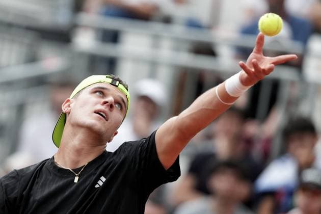 Jakub Mensik of Cechia during the match against Hubert Hurkacz Poland at the Internazionali BNL d Italia 2025 tennis tournament at Foro Italico in Rome, Italy on may 13, 2025. AntoniettaxBaldassarre