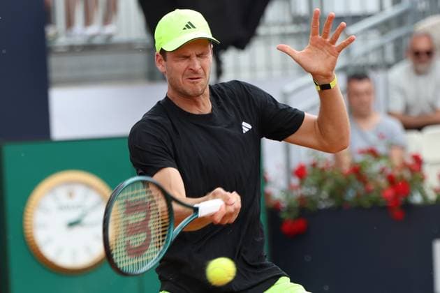 May 13, 2025, Rome, Celestynow, Italy: HUBERT HURKACZ of Poland during the match against J. Mensik of Czech Republic at the ATP, Tennis Herren Internazionali BNL d Italia 2025 Italian Open tennis tournament at Foro Italico in Rome, Italy. Rome Italy - ZUMAc278 20250513_zsp_c278_037 Copyright: xMarcinxCholewinskix