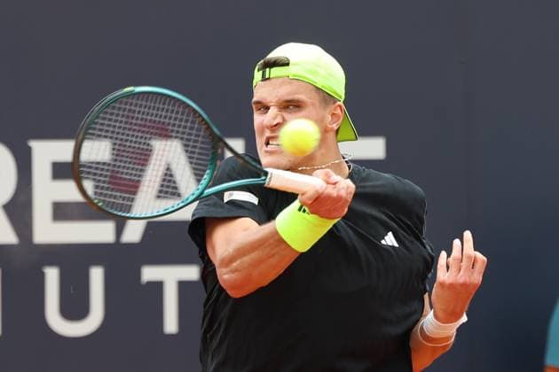 May 13, 2025, Rome, Celestynow, Italy: JAKUB MENSIK of Czech Republic during the match against H. Hurkacz of Poland at the ATP, Tennis Herren Internazionali BNL d Italia 2025 Italian Open tennis tournament at Foro Italico in Rome, Italy. Rome Italy - ZUMAc278 20250513_zsp_c278_049 Copyright: xMarcinxCholewinskix