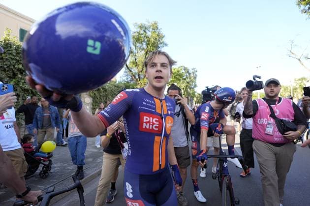 Van Uden Casper Cornelis of Team Picnic Postnl winner of the stage during the stage 4 of the Giro d™Italia from Alberobello (Pietramadre) to Lecce, Italy - Tuesday, May 13, 2025. - cycling.  Copyright: xFabioxFerrari LaPressex