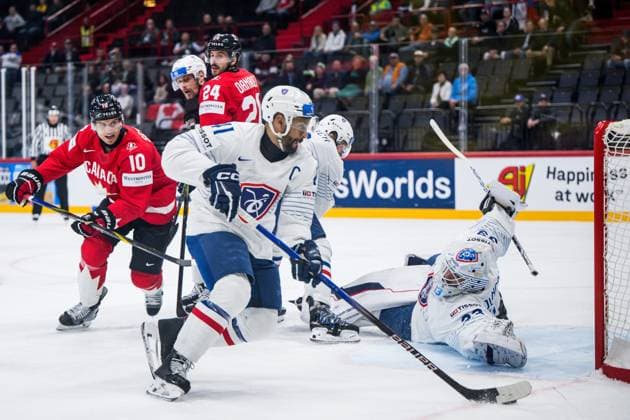 250513 Goaltender Julian Junca of France during the 2025 IIHF Ice Hockey World Championship group stage game between Canada and France on May 13, 2025 in Stockholm Photo Maxim Thore BILDBYRAN kod MT MT0814 ishockey ice hockey ishockey vm 2025 vm 2025 iihf world championship kanada canada frankrike france bbeng  Copyright: MAXIMxTHORE BB250513MT009