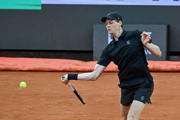 13th May 2025; Foro Italico, Rome, Italy: ATP, Tennis Herren 1000 Tennis Masters Rome, Day 7; Jannik Sinner (ITA) in action during his match against Cerundolo (ARG)  ActionPlus12787607 AllShotLive