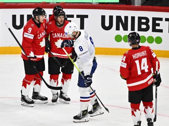 STOCKHOLM, SWEDEN 20250513 Canadas Nate MacKinnon 9 congratulates Sidney Crosby 87 after he has scored 3 0 during the IIHF Ice Hockey World Championship group A match between CAnada and France at Avicii Arena in Stockholm, Sweden, on May 13, 2025 STOCKHOLM SWEDEN x10040x  Copyright: xAndersxWiklund TTx ICE HOCKEY WC CANADA-FRANCE