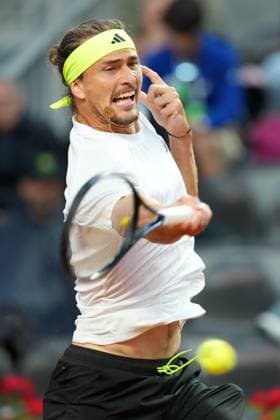 Alexander Zverev of Germany during the match against Arthur Fils of France at the Internazionali BNL d Italia 2025 tennis tournament at Foro Italico in Rome, Italy on may 13, 2025. AntoniettaxBaldassarre
