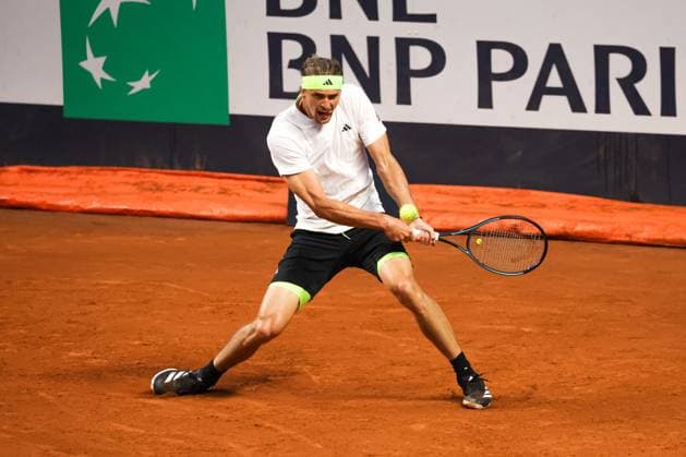 TENNIS - Internazionali di Tennis - Internazionali BNL d Italia Alexander Zverev backhand during Internazionali BNL d Italia, International Tennis match in Rome, Italy, May 14 2025 Rome Italy  Copyright: xIPAxSport ABACAx