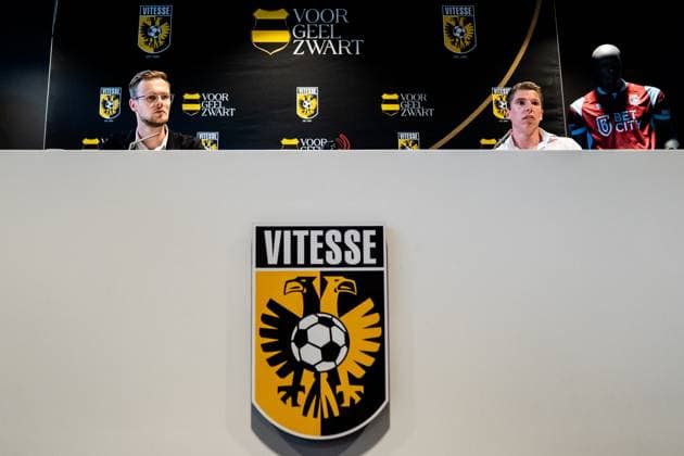 ARNHEM, 14-05-2025 , Nationaal Sportcentrum Papendal, football, Keukenkampioen divisie, season 2024 2025, Vitesse press officer Bram Simons and Vitesse general manager Timo Braasch during a press event Vitesse press event 14-05-2025  x29240842x Copyright: