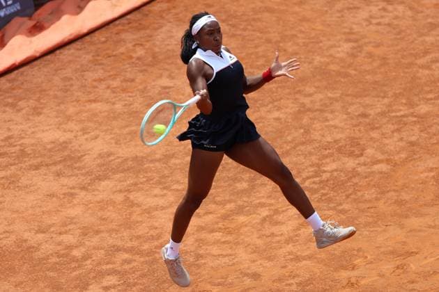 May 14, 2025, Rome, Celestynow, Italy: COCO GAUFF of USA during the 1 4 final against M. Andreeva at the WTA, Tennis Damen Internazionali BNL d Italia 2025 Italian Open tennis tournament at Foro Italico in Rome, Italy. Rome Italy - ZUMAc278 20250514_zsp_c278_002 Copyright: xMarcinxCholewinskix