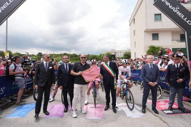 Pedersen Mads of Lidl-Trek pink jersey ,Pedersen Mads of Lidl-Trek ciclamino jersey , Fortunato Lorenzo of Xds Astana Team blu jersey ,Vacek Mathias of Lidl-Trek white jersey during the stage 5 of the Giro d™Italia from Ceglie Messapica to Matera, Italy - Wednesday, May 14, 2025. - cycling.  Copyright: xMassimoxPaolone xLaPressex