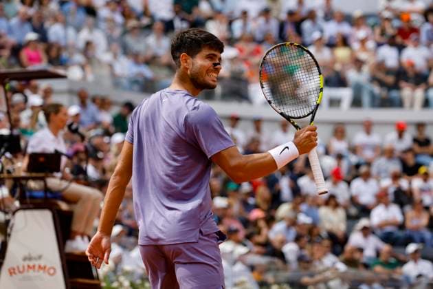 May 14, 2025, Rome, ITALY: Spain s Carlos Alcaraz reacts during the men™s quarter final match against Jack Draper of the UK at the Italian Open tennis tournament in Rome, Italy, 14 May 2025. ANSA FABIO FRUSTACI Italian Open Tennis Tournament  - ZUMAa110 20250514_zaf_a110_024 Copyright: xFabioxFrustacix