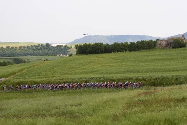 Cycles ahead of a breakaway during the during the stage 5 of the Giro d™Italia from Ceglie Messapica to Matera, Italy - Wednesday, May 14, 2025. - cycling.  Copyright: xFabioxFerrarix xLaPressex