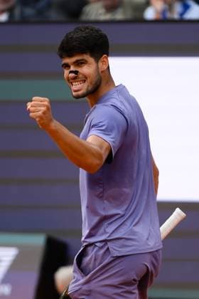 Foto IPP Cavaliere Emiliano. Roma 14 05 2025. Tennis Internazionali d Italia 2025. Nella foto: esulta Carlos Alcaraz. Italy Photo Press - World Copyright italy ITALY  Copyright: xR4924_italyphotopressx