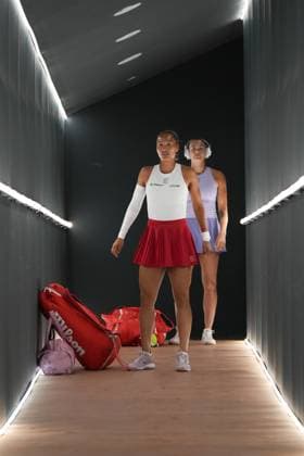 Foto IPP Cavaliere Emiliano. Roma 14 05 2025. Tennis Internazionali d Italia 2025. Nella foto: l ingresso in campo di Qinwen Zheng e Aryna Sabalenka. Italy Photo Press - World Copyright italy ITALY  Copyright: xR4924_italyphotopressx