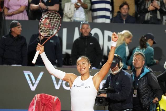 Foto IPP Cavaliere Emiliano. Roma 14 05 2025. Tennis Internazionali d Italia 2025. Nella foto: esulta Qinwen Zheng. Italy Photo Press - World Copyright italy ITALY  Copyright: xR4924_italyphotopressx