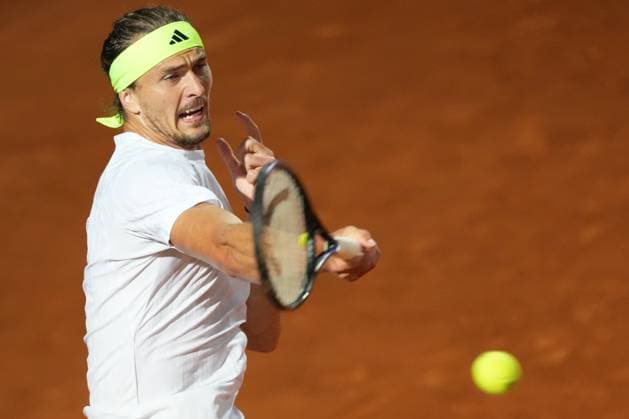 Alexander Zverev of Germany during the match against Lorenzo Musetti of Italy at the Internazionali BNL d Italia 2025 tennis tournament at Foro Italico in Rome, Italy on may 14, 2025. AntoniettaxBaldassarre