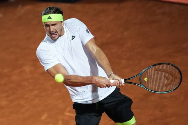 Alexander Zverev of Germany during the match against Lorenzo Musetti of Italy at the Internazionali BNL d Italia 2025 tennis tournament at Foro Italico in Rome, Italy on may 14, 2025. AntoniettaxBaldassarre