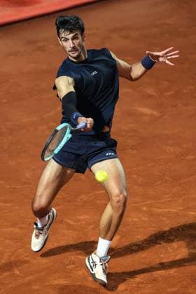 Lorenzo Musetti of Italy during the match against Alexander Zverev of Germany at the Internazionali BNL d Italia 2025 tennis tournament at Foro Italico in Rome, Italy on may 14, 2025. AntoniettaxBaldassarre