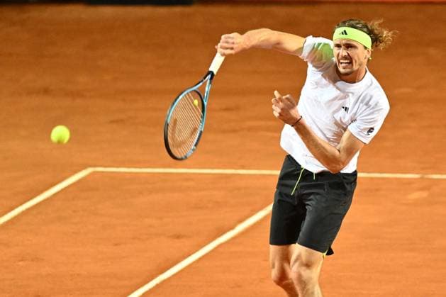 TENNIS - Internazionali di Tennis - Internazionali BNL d Italia Alexander Zverev (DEU) in action against Lorenzo Musetti (ITA) during the Internazionali BNL d Italia Day Ten at Foro Italico on May 14, 2025 in Rome, Italy. Rome Italy  Copyright: xIPAxSport ABACAx