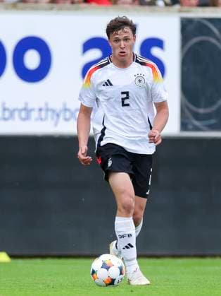 Lukas Reich Germany controls the ball, Friendly match, Denmark vs Germany U19, Nordstern Arena on 14 May 2025 in Horsens, Denmark Photo by Marco Steinbrenner DeFodi Images Lukas Reich Germany controls the ball, Friendly match, Denmark vs Germany U19, Nordstern Arena, May 14, 2025 in Horsens, Denmark Photo by Marco Steinbrenner DeFodi Images DFB DFL REGULATIONS PROHIBIT ANY USE OF PHOTOGRAPHS AS IMAGE SEQUENCES AND OR QUASI VIDEO