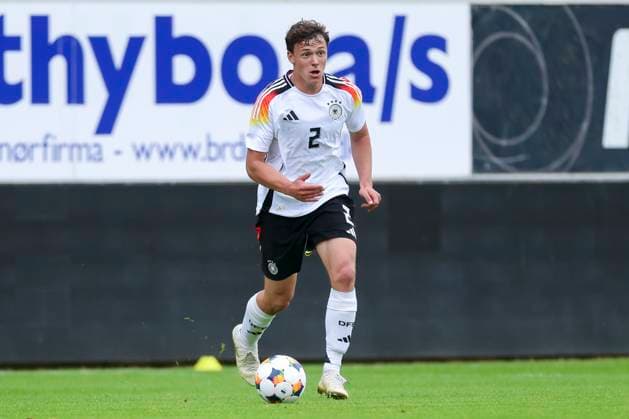 Lukas Reich Germany controls the ball, Friendly match, Denmark vs Germany U19, Nordstern Arena on 14 May 2025 in Horsens, Denmark Photo by Marco Steinbrenner DeFodi Images Lukas Reich Germany controls the ball, Friendly match, Denmark vs Germany U19, Nordstern Arena, May 14, 2025 in Horsens, Denmark Photo by Marco Steinbrenner DeFodi Images DFB DFL REGULATIONS PROHIBIT ANY USE OF PHOTOGRAPHS AS IMAGE SEQUENCES AND OR QUASI VIDEO