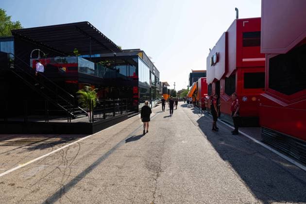 F1 - EMILIA ROMAGNA GRAND PRIX 2025 Paddock illustration during the Formula 1 AWS Gran Premio del Made in Italy e Dell™Emilia-Romagna 2025, Emilia Romagna Grand Prix 2025, 7th round of the 2025 FIA Formula One World Championship, WM, Weltmeisterschaft from May 16 to 18, 2025 on the Autodromo Internazionale Enzo e Dino Ferrari, in Imola, Italy - ImolaItaly  Copyright: xJavierxJimenezx