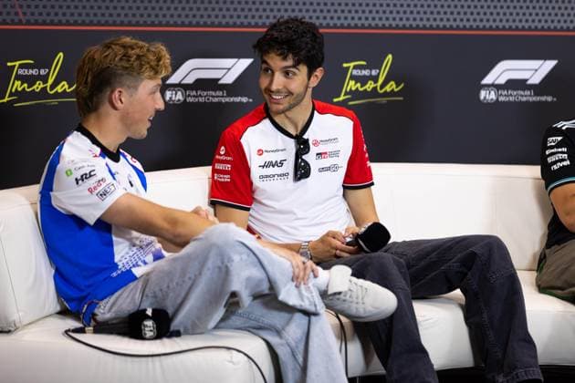 F1 - EMILIA ROMAGNA GRAND PRIX 2025 OCON Esteban (fra), Haas F1 Team VF-25, portrait during the Formula 1 AWS Gran Premio del Made in Italy e Dell™Emilia-Romagna 2025, Emilia Romagna Grand Prix 2025, 7th round of the 2025 FIA Formula One World Championship, WM, Weltmeisterschaft from May 16 to 18, 2025 on the Autodromo Internazionale Enzo e Dino Ferrari, in Imola, Italy - ImolaItaly  Copyright: xJavierxJimenezx