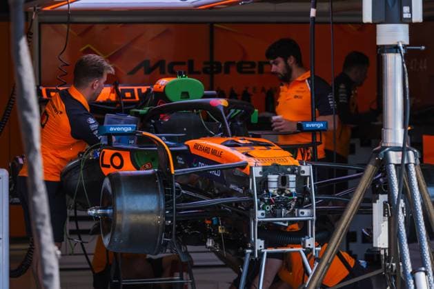 Autodromo Enzo e Dino Ferrari, Imola, Italy.15.May.2025; Mclaren MCL39 in the garage during Formula One Emilia Romagna Grand Prix  (290607282)