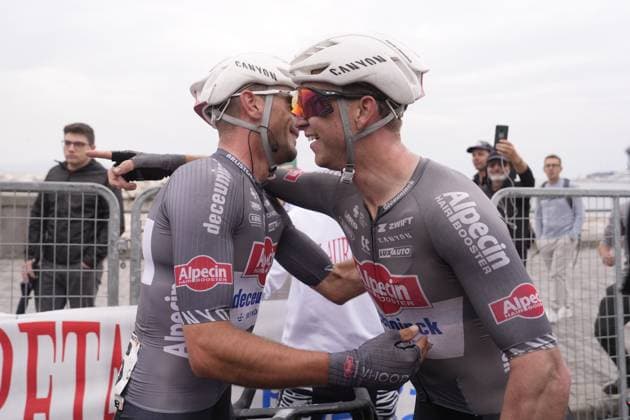 Groves Kaden Alexander of Alpecin-Deceuninck winner of the stage during the stage 6 of the Giro d™Italia from Potenza to Napoli, Italy - Thursday, May 15, 2025. - cycling.  Copyright: xFabioxFerrari LaPressex