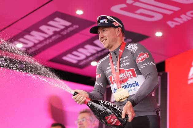 Groves Kaden Alexander of Alpecin-Deceuninck stage winner during the stage 6 of the Giro d™Italia from Potenza to Napoli, Italia - Thursday, May 15, 2025. - cycling.  Copyright: xMassimoxPaolone LaPressex
