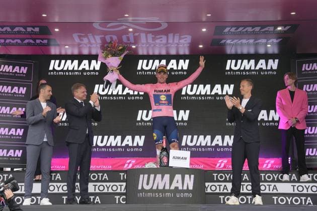 Pedersen Mads of Lidl-Trek pink and cyclamen jersey during the stage 6 of the Giro d™Italia from Potenza to Napoli, Italy - Thursday, May 15, 2025. - cycling.  Copyright: xFabioxFerrari LaPressex