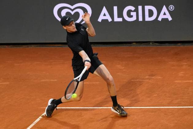 Jannik Sinner (ITA) during the quarter-finals against Casper Ruud (NOR) of the ATP, Tennis Herren Master 1000 Internazionali BNL d Italia tournament at Foro Italico on May 15, 2025 Fabrizio Corradetti LiveMedia  Copyright: xFabrizioxCorradetti IPAxSportx xipa-agency.netx xx IPA_57733405 IPA_Agency_IPA57733405