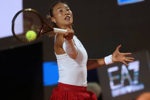 Rome, Italy 05 15 2025: Semifinals, women s singles, match Gauff Coco (USA) rank 3 against Qinwen Zheng (CHN) rank 8 during the Internazionali BNL d Italia 2025 WTA, Tennis Damen Masters 1000 women s circuit in Rome at the Foro Italico.  Copyright: xmarcoxiacobuccix xipa-agency.netx xmarcoxiacobuccix 0818651224st