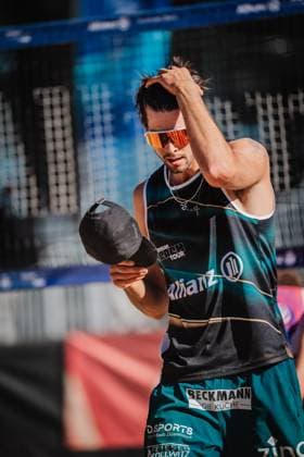 Beach volleyball men Allianz German Beach Tour 2025 Tourstop Düsseldorf 15 05 2025 Niklas Held Düsseldorf Robert Lehr Ufer Nordrhein Westfalen Germany