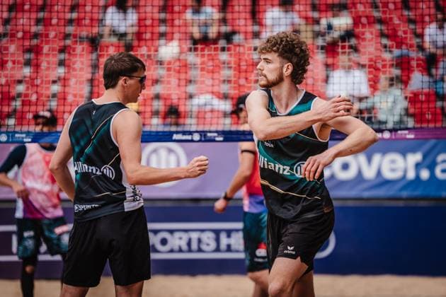 Beach volleyball men Allianz German Beach Tour 2025 Tourstop Düsseldorf 15 05 2025 f l Yannik Ahr and Luis Henrichs Düsseldorf Robert Lehr Ufer North Rhine-Westphalia Germany