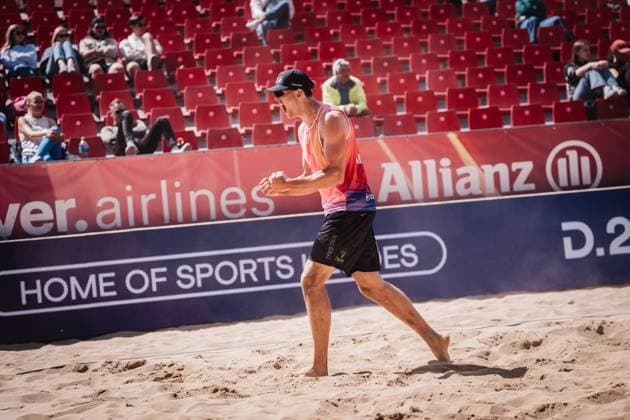 Beach volleyball men Allianz German Beach Tour 2025 Tourstop Düsseldorf 15 05 2025 Tristan Fröbel cheers Düsseldorf Robert Lehr Ufer Nordrhein Westfalen Germany