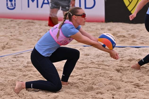 May 15, 2025, Madrid, Madrid, Spain: ELLEN LINDQVIST (SWE) competes during the Beach Pro Tour Futures Madrid 2025 between USA and SWITZERLAND at Parque Deportivo Puerta de Hierro on may 15, 2025 in Madrid, Spain. Madrid Spain - ZUMAc312 20250515_zsp_c312_220 Copyright: xOscarxManuelxSanchezx
