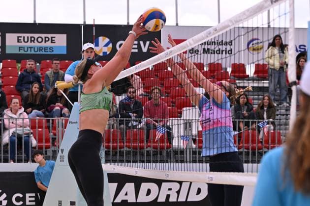 May 15, 2025, Madrid, Madrid, Spain: SYDNEY WETTERSTROM (USA) competes during the Beach Pro Tour Futures Madrid 2025 between USA and SWITZERLAND at Parque Deportivo Puerta de Hierro on may 15, 2025 in Madrid, Spain. Madrid Spain - ZUMAc312 20250515_zsp_c312_227 Copyright: xOscarxManuelxSanchezx